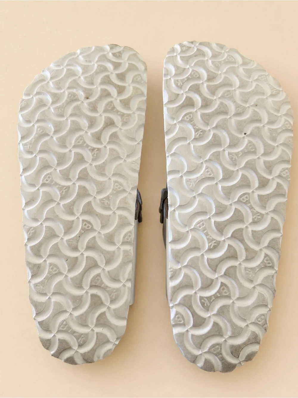 Birkenstock Gizeh White Floral Leather Sandals EU 38 US 7.5- 8 Boho Comfort - Picture 4 of 5